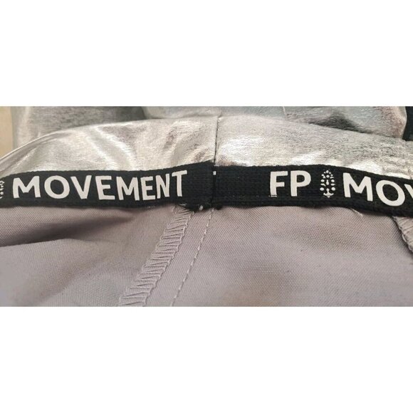 NEW FREE PEOPLE MOVEMENT MESMERIZE ME SHINE PANTS SILVER SZ SMALL - Picture 12 of 15